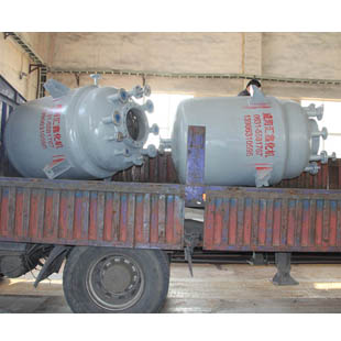 2000L不銹鋼S30408反應(yīng)釜